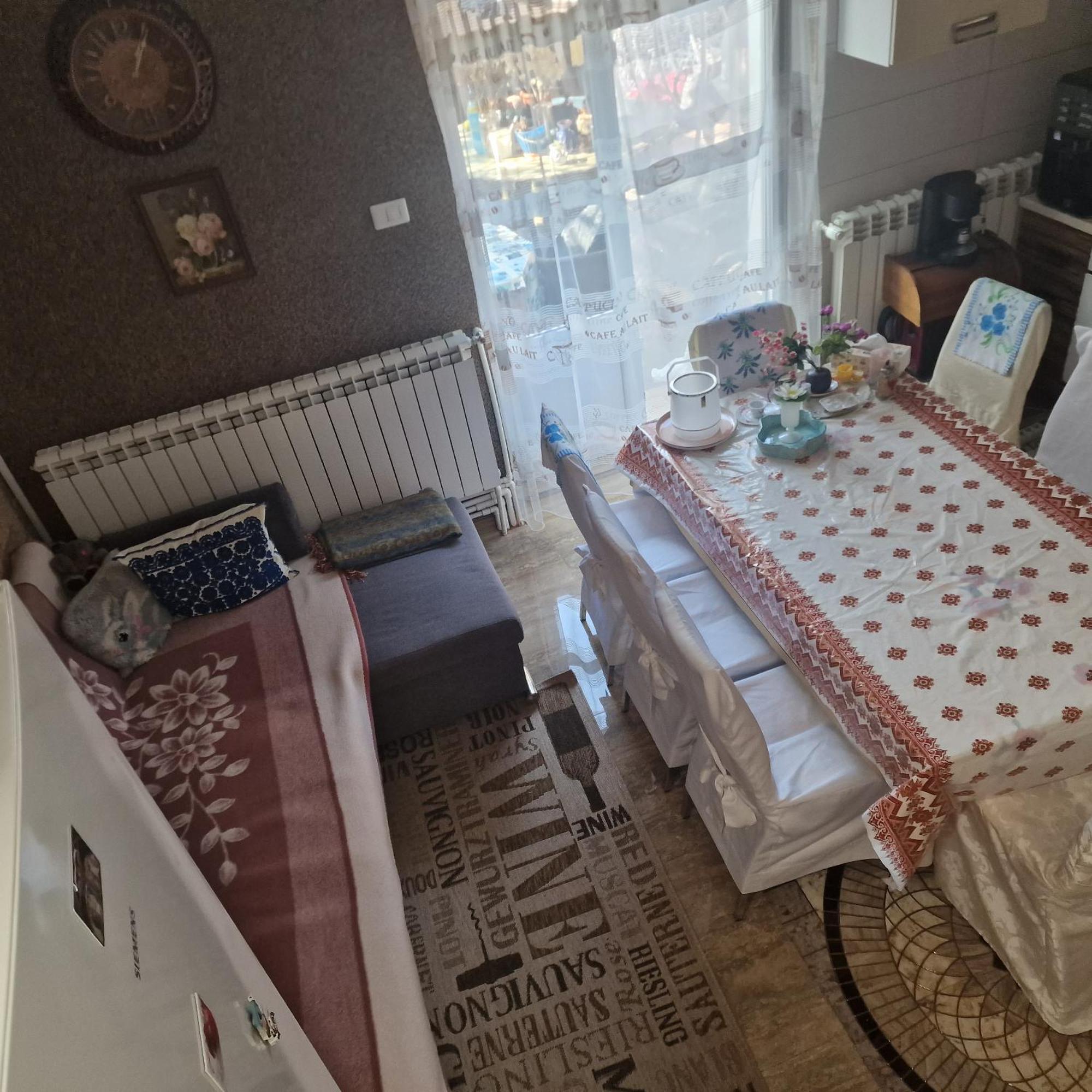 Отель Casa Cojanu Петрошани Экстерьер фото