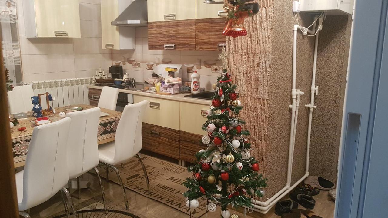 Отель Casa Cojanu Петрошани Экстерьер фото